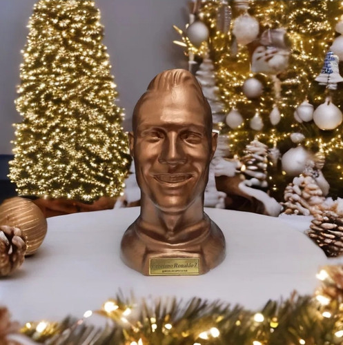 تندیس رونالدو