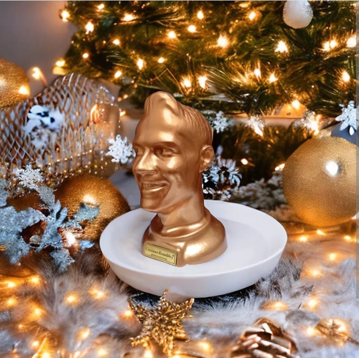 تندیس رونالدو