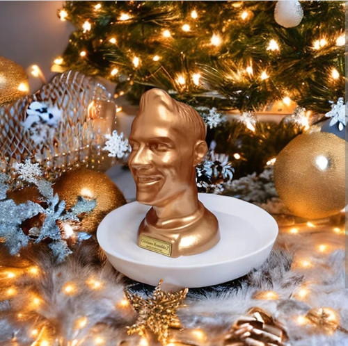 تندیس رونالدو