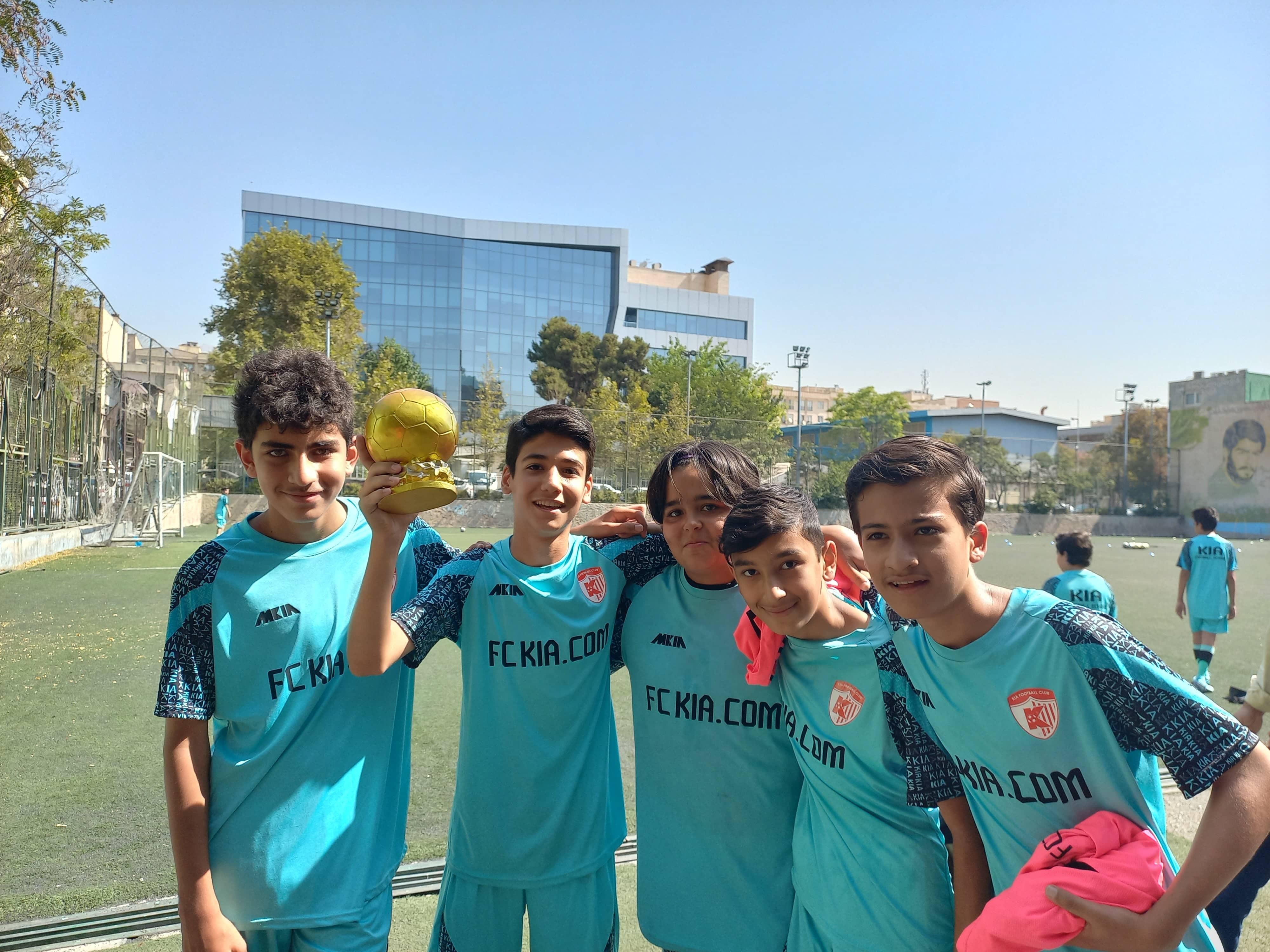 توپ طلا سایز اصلی